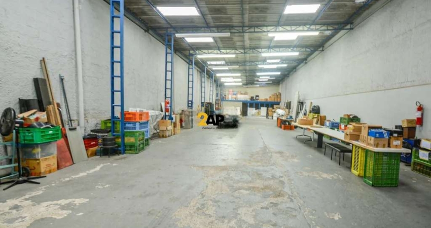 Galpão Comercial para Locação em São Paulo-SP, Bairro Real Parque: 1 Sala, 2 Banheiros, 500m² de Área