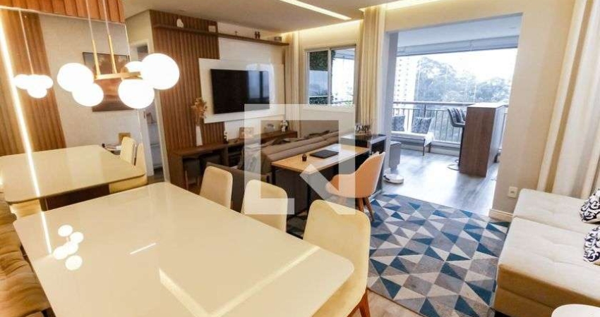 Apartamento à Venda - Vila Andrade, 2 Quartos,  75 m2