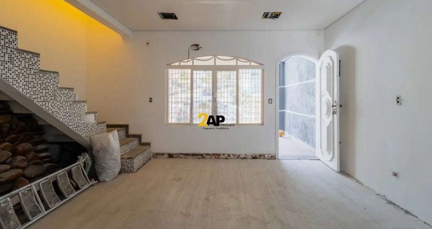 Casa Comercial na Vila Progredior - São Paulo-SP: 3 Salas, 3 Banheiros, 2 Vagas, 230m² - Venda ou Locação!