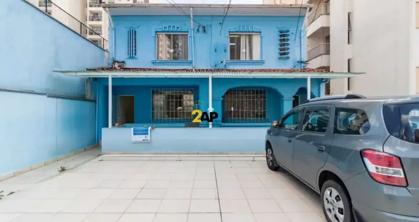 Imperdível: Casa Comercial para Locação na Vila Mariana, São Paulo-SP! 10 Salas, 10 Banheiros, 4 Vagas de Garagem, 300m²!