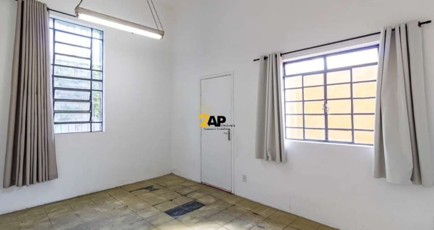 Casa Comercial para Locação em Santo Amaro, São Paulo-SP: 7 Salas, 2 Banheiros, 4 Vagas de Garagem, 84m² de Área.