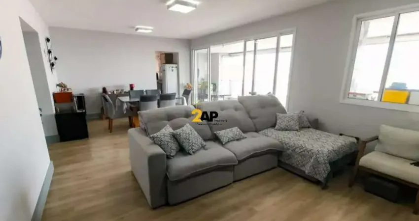 Apartamento á venda em Jardim Monte Kemel com 141m² com 3 suítes e 2 vagas.