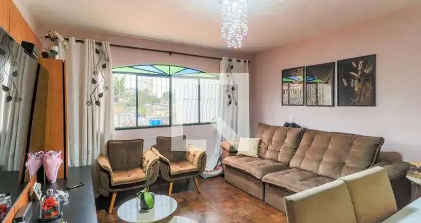 Casa com 3 quartos à venda na Rua Pedro de Cândia, 134, Jardim São Luís, São Paulo