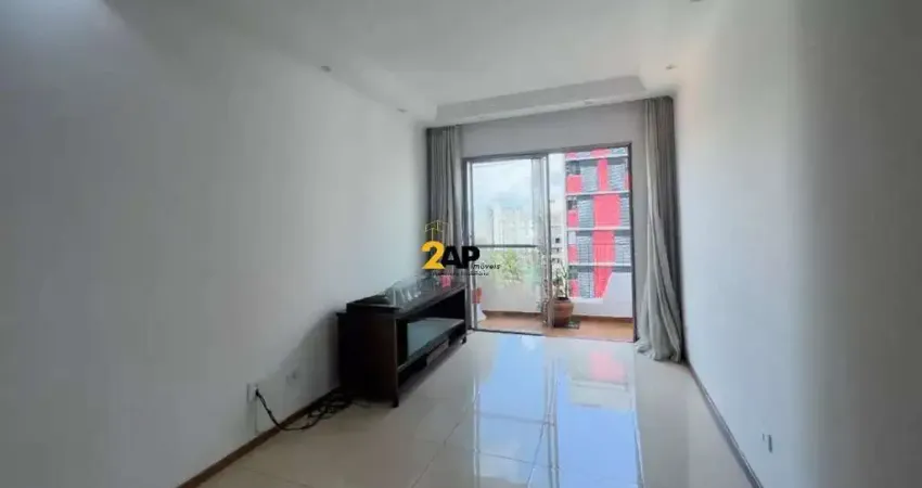 Apartamento à venda em vila olímpia. 3 quartos, 2 salas, 2 banheiros, 1 vaga de garagem livre , 81m² de puro conforto, reformado, andar alto.