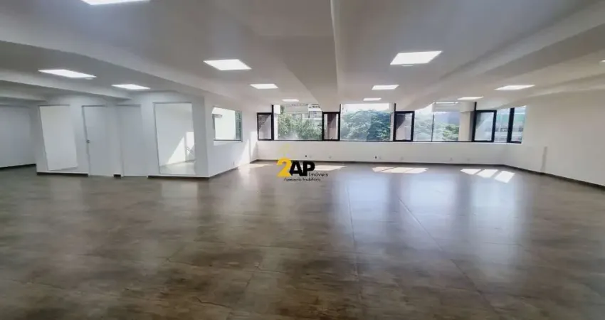Sala comercial de alto padrão para locação em condomínio na cidade monções, são paulo-sp: 212,40m², 1 sala, 2 banheiros e 3 vagas.