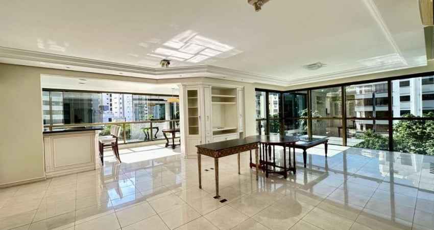 Apartamento com 4 quartos à venda na Rua Dom Joaquim, Centro, Florianópolis