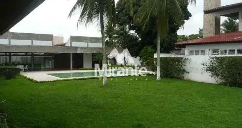 Casa de condomínio para vender com 5 quartos sendo 5 suítes no bairro santa mônica em feira de santana
