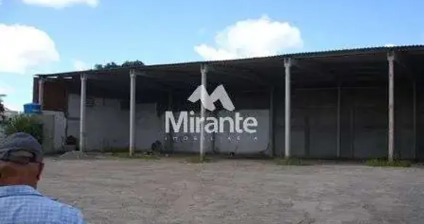 Galpão / depósito / armazém para vender no bairro santa mônica em feira de santana