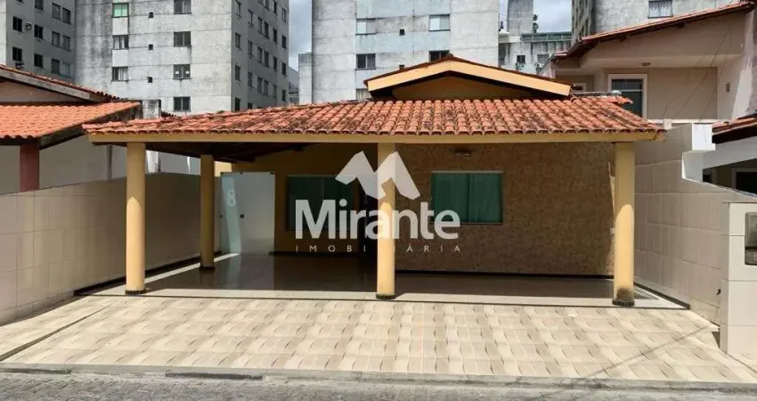 Casa de condomínio para vender com 3 quartos sendo 1 suítes no bairro mangabeira em feira de santana