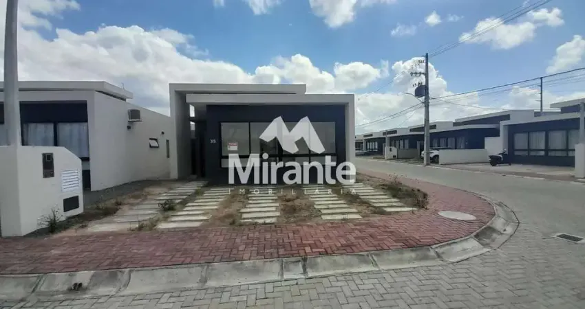 Casa de condomínio para vender com 3 quartos sendo 1 suítes no bairro registro em feira de santana