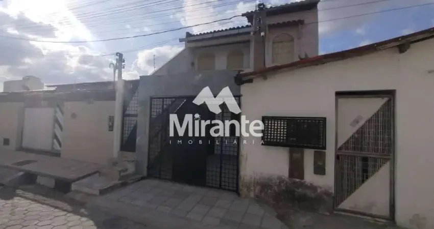 Casa para vender com 3 quartos no bairro feira vii em feira de santana
