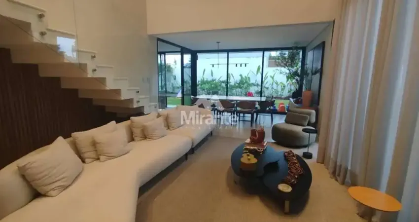 Casa de condomínio mobiliada para vender com 5 quartos sendo 2 suítes no bairro sim em feira de santana