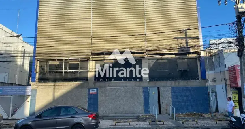 Prédio / edifício inteiro comercial para alugar no bairro centro em feira de santana