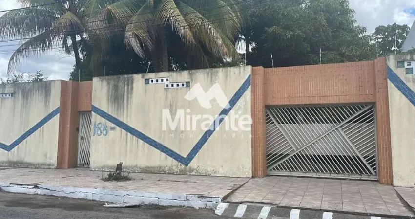 Casa para alugar com 3 quartos sendo 2 suítes no bairro santa mônica em feira de santana