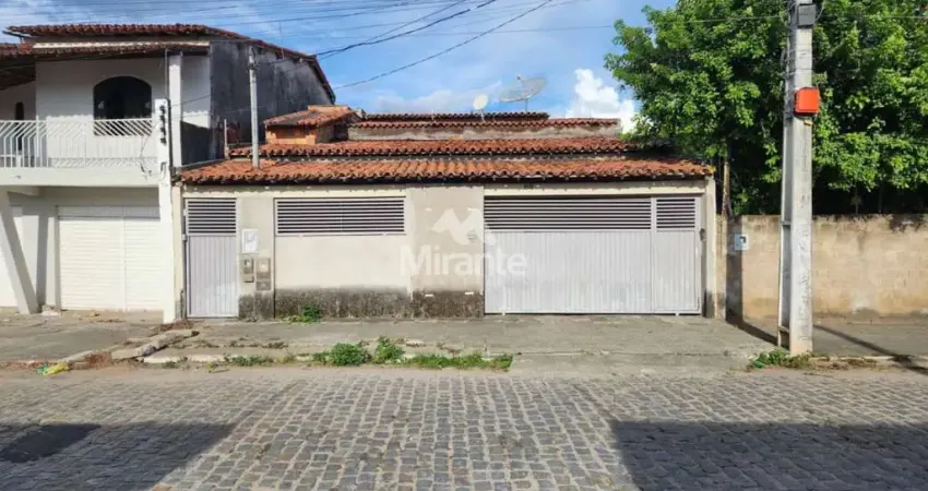 Casa Para Vender com 6 quartos sendo 2 suítes no bairro Parque Ipê em Feira De Santana
