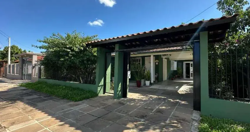 Casa com 6 quartos à venda no Lira, Estância Velha