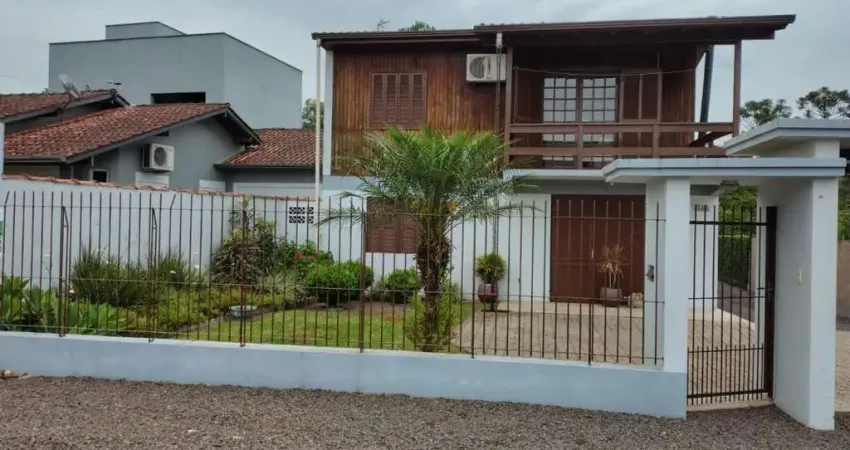 Casa com 4 quartos à venda no Quintas, Estância Velha