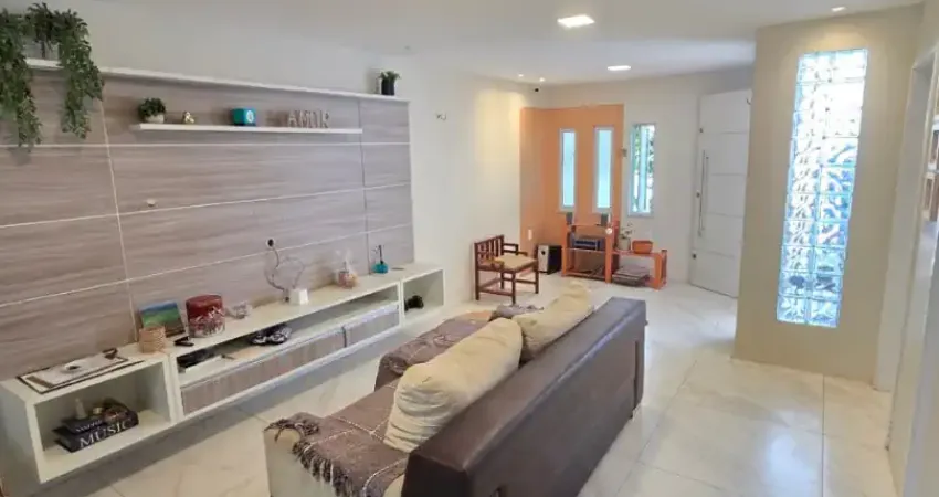 Oportunidade casa  duplex no  bairro mondubim a 300m mix mateus !!!