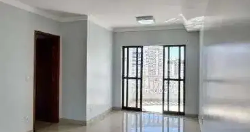Apartamento no setor bueno (alto) com três quartos sendo uma suíte
