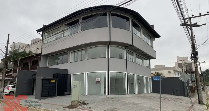 Prédio à venda na Rua Tubarão, Rio Morto, Indaial