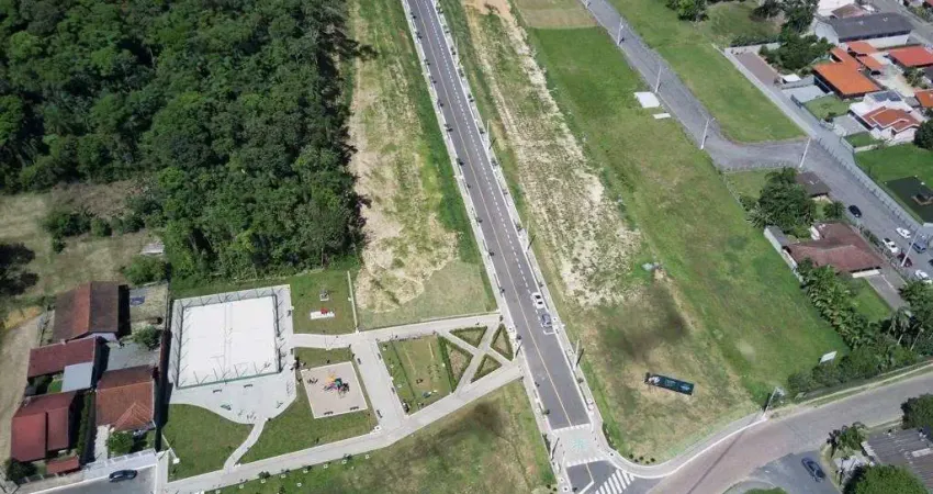 Terreno à venda na Rua 22 de Abril, Carijós, Indaial