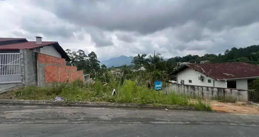 Terreno à venda na Rua Botuverá, Rio Morto, Indaial