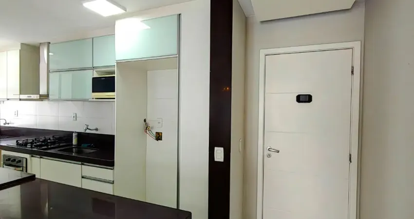 Alugo apartamento moderno com 2 quartos , suíte, mobiliado, no centro de itaboraí/rj.