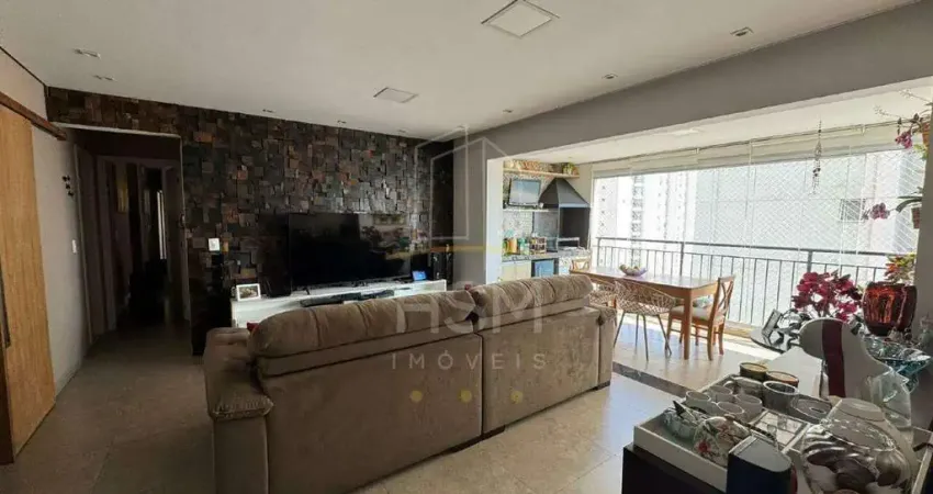 Apartamento a venda com 2 dormitórios sendo uma suíte, condomínio clube