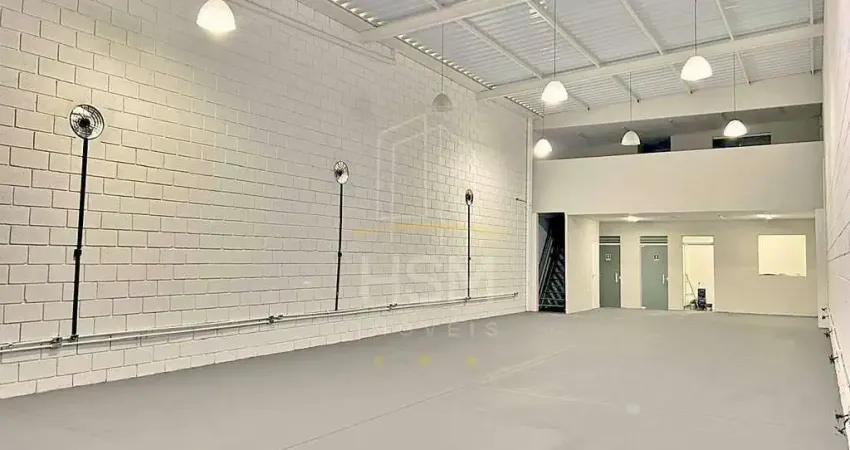 Galpão/salão comercial - 320mts - 280 de vão livre e 40mts de mezanino + 6 vagas de garagem