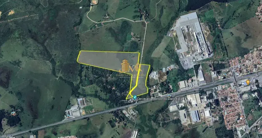 Chácara / sítio à venda na Rua da Liberdade, 100, Vila Ofélia, Guaratinguetá