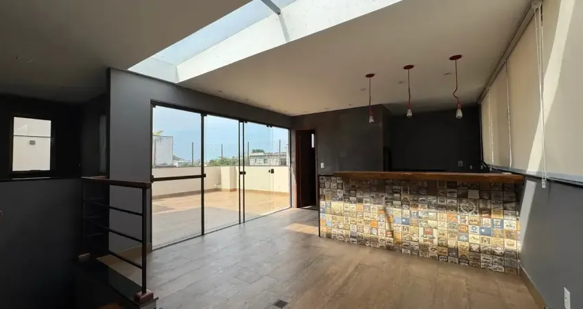 Cobertura no recreio perto da praia com 3 suítes recém reformada