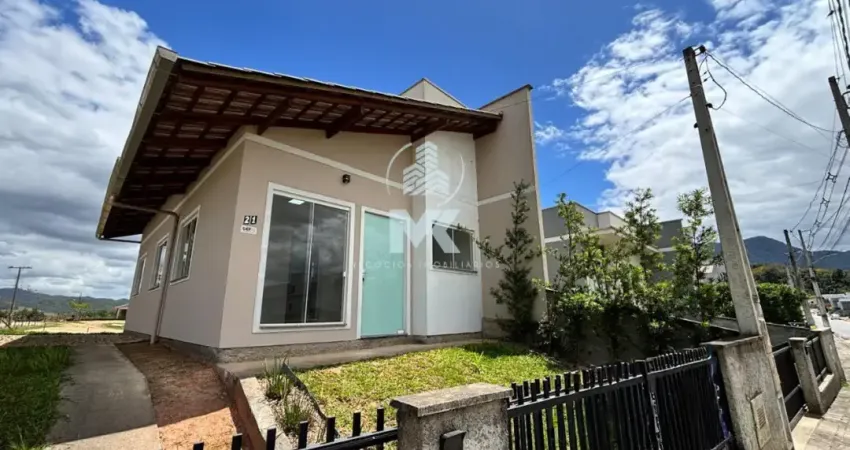 Casa com 2 quartos à venda no Warnow, Indaial 