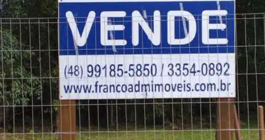 Terreno à venda no Araçatuba, Imbituba