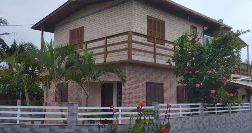 Casa para venda em imbituba, arroio, 4 dormitórios, 2 banheiros, 1 vaga