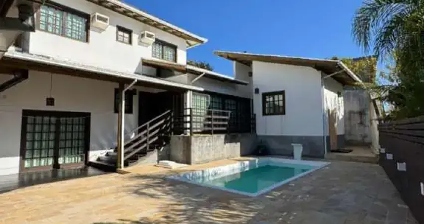 Casa para venda em imbituba, ibiraquera, 4 suítes, 5 banheiros, 3 vagas