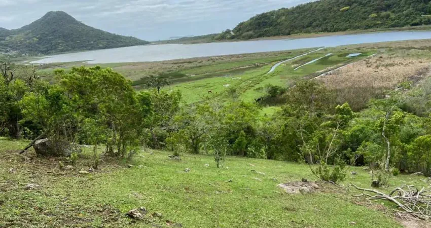 Terreno à venda em Macacu, Garopaba 