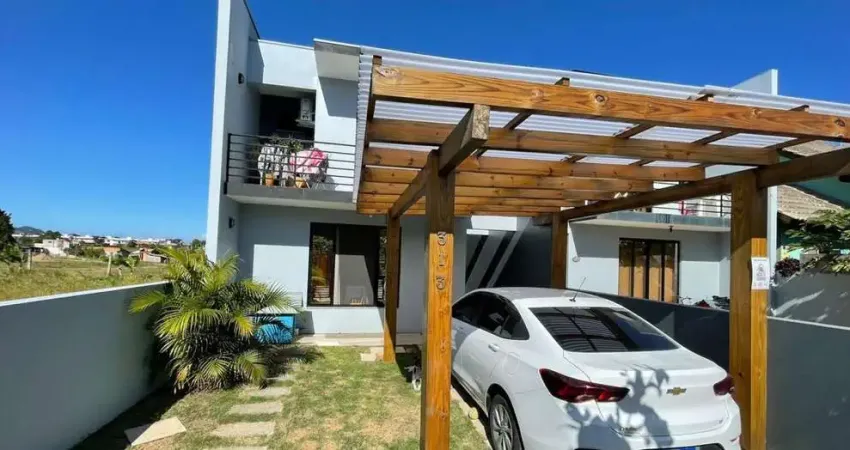 Sobrado para venda em garopaba, ambrosio, 3 dormitórios, 1 suíte, 2 banheiros, 1 vaga