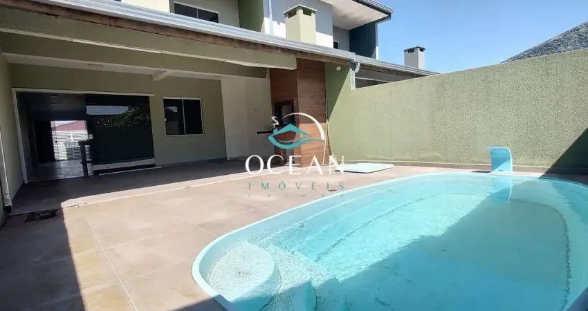 Sobrado novo com piscina em Ipanema Pontal do PR