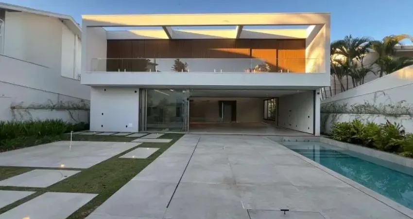 Casa em condomínio fechado com 5 quartos à venda na R. Araçá, 280, B16, Loteamento Alphaville Campinas, Campinas