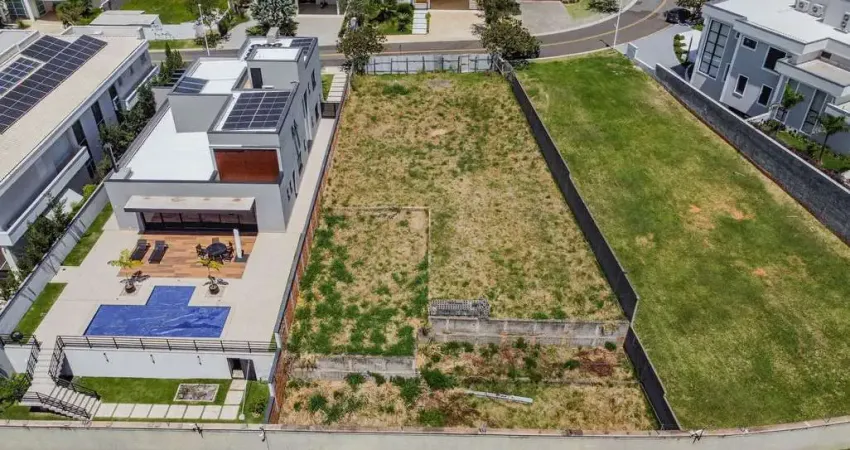 Erreno à venda no loteamento mont blanc residence em campinas