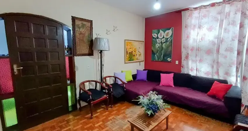 Casa vila santana, melhor localização do bairro, são 2 casas