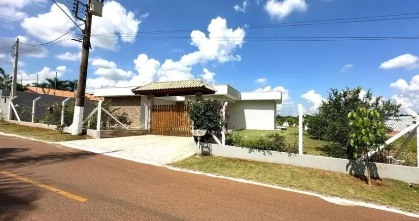 Casa para venda em boituva, fazenda castelo, 4 dormitórios, 1 suíte, 3 banheiros, 1 vaga