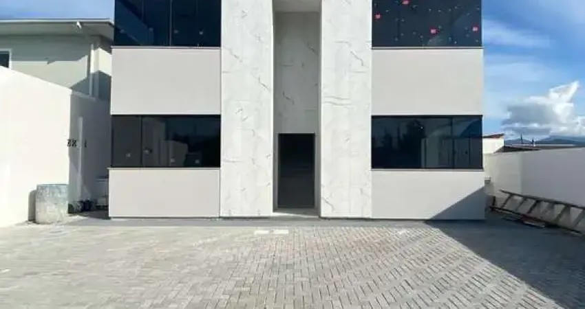 Excelente apartamento 2 dorm, 300 metros da praia ponta papagaio!