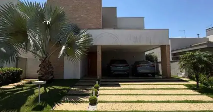 Casa para venda com 3 suítes no condomínio Alphaville 2 em Londrina