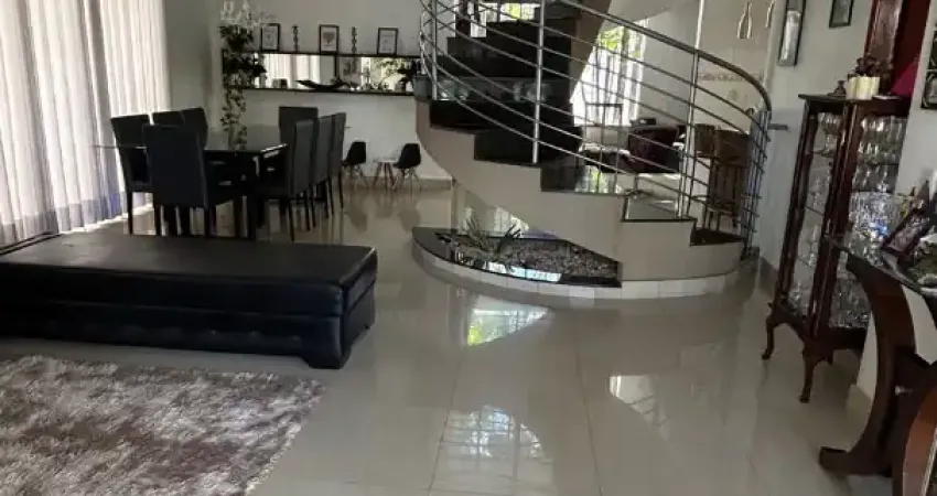 Casa em condomínio fechado com 3 quartos à venda na Rua Madri 6, Jardins Madri, Goiânia