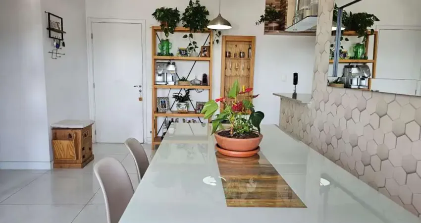 Apartamento Alto e Bem Iluminado no Edifício Fatto Alphaville | 72,22 m²