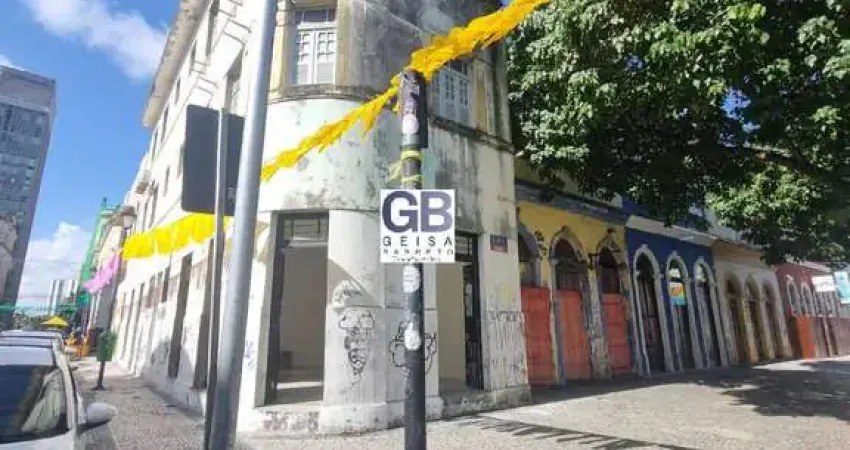 Casarão histórico no coração do recife antigo oportunidade única