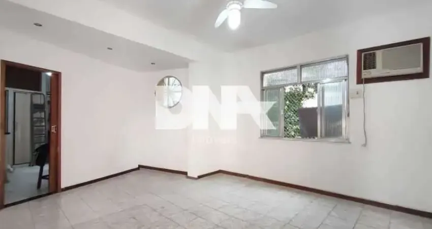 Apartamento com 2 quartos à venda na Rua Andrade Pertence, Catete, Rio de Janeiro