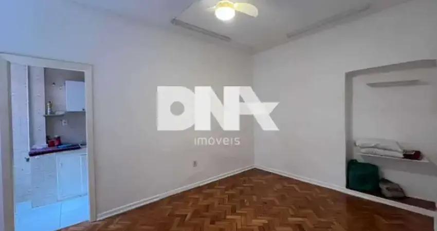 Kitnet / Stúdio à venda na Praia do Flamengo, Flamengo, Rio de Janeiro