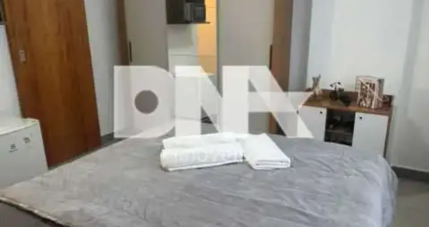 Kitnet / Stúdio à venda na Rua André Cavalcanti, Centro, Rio de Janeiro